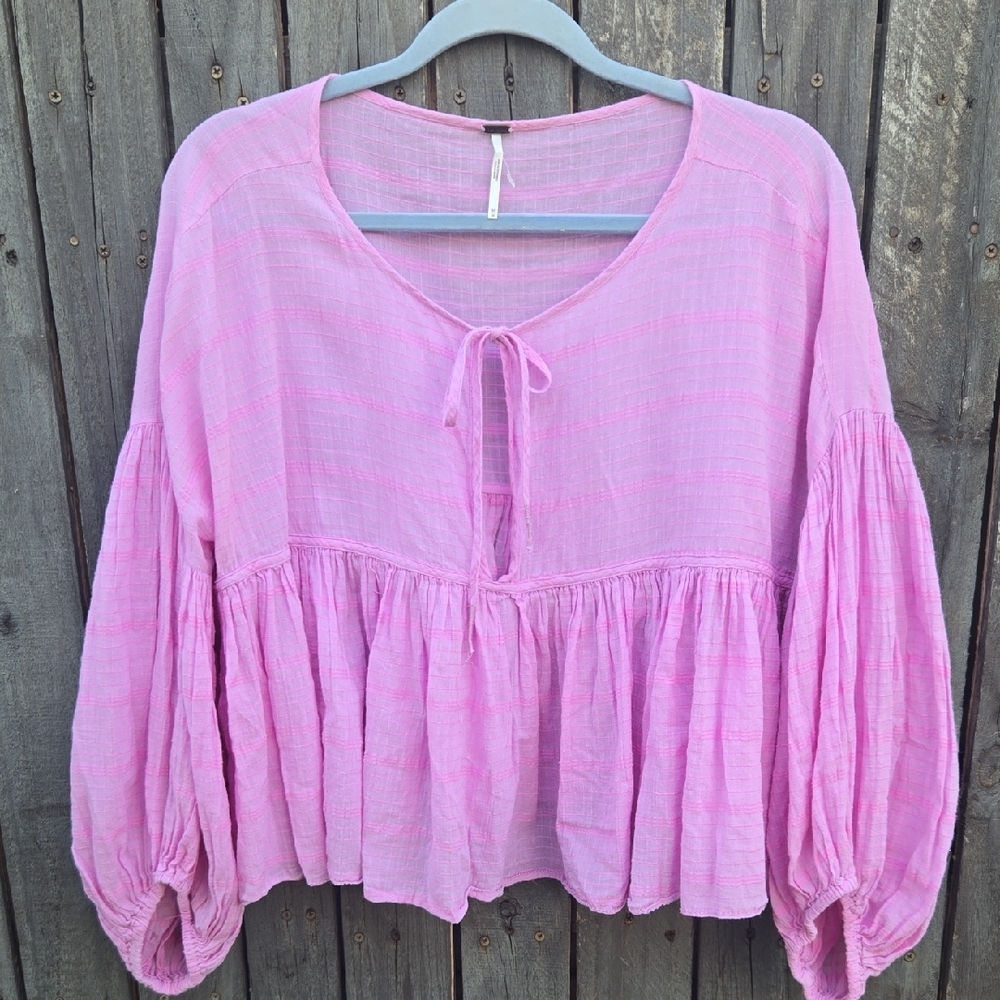 Free People Pink Flutter Crop Peasant Top - Picture 3 of 10